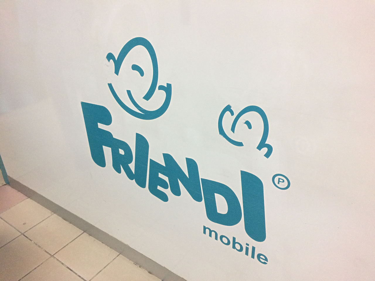 FRiENDi mobile