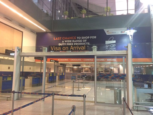 エレベーターの写真から2,3分で到着