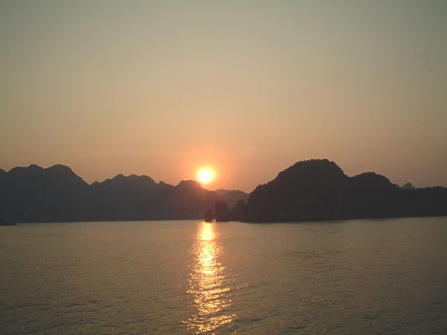 世界遺産の夕暮れ