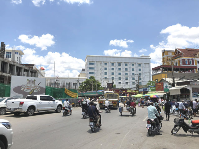 国境の街ポイペト