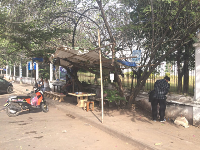 ヴィエンチャン到着